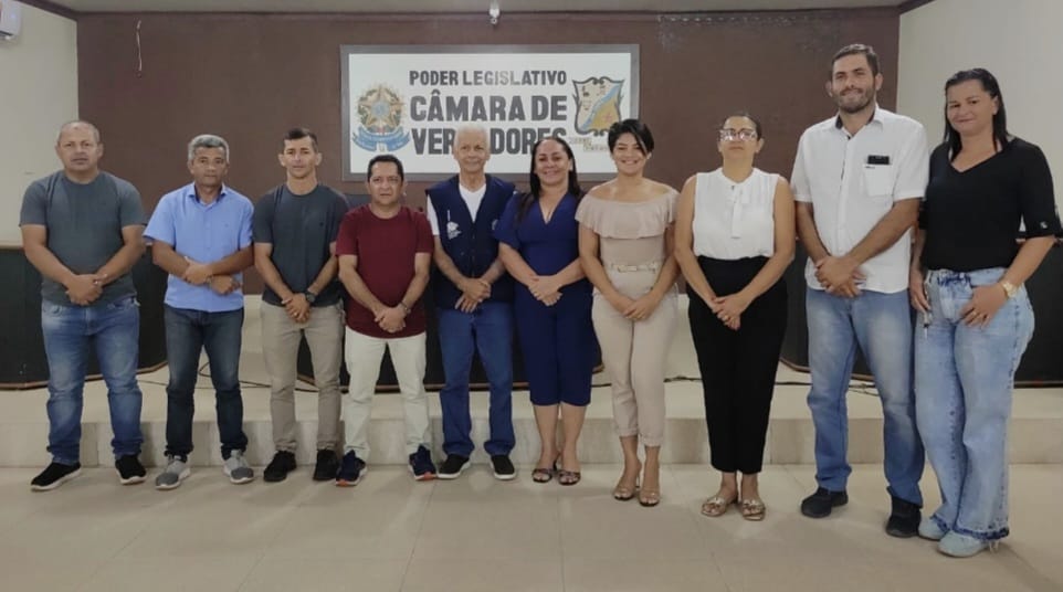 ENCONTRO DO PODER LEGISLATIVO, COM O DIRETOR PRESIDENTE DO DERACRE E SUA EQUIPE TÉCNICA. 