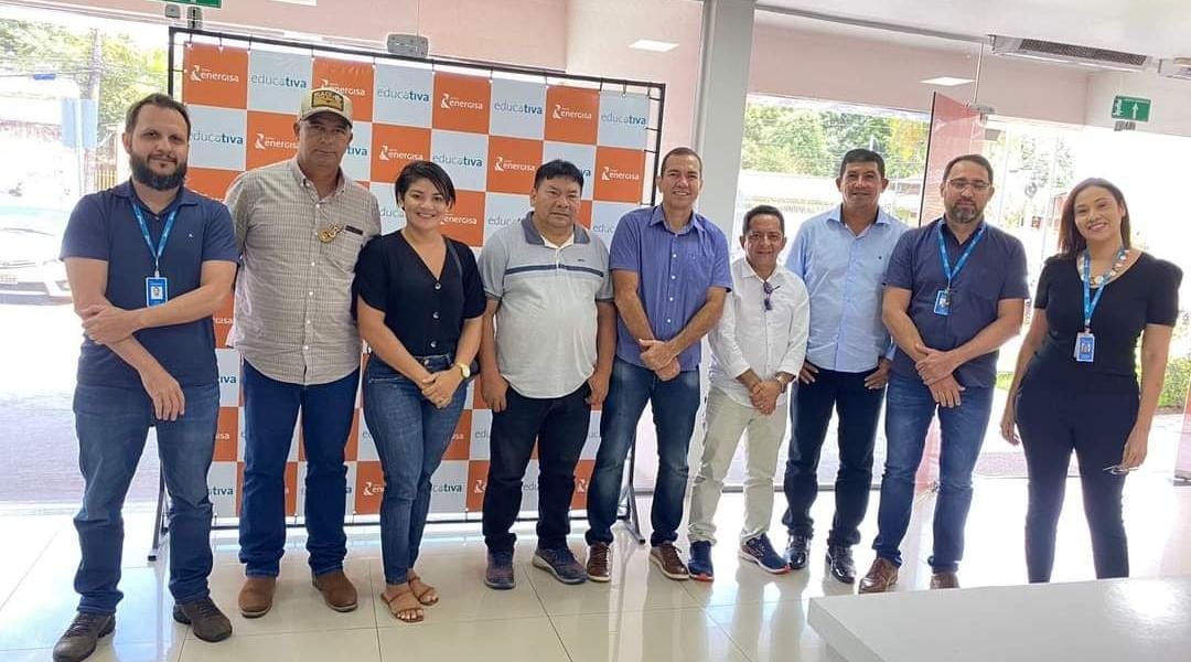 VISITA DOS VEREADORES DE FEIJÓ, A SECRÉTARIA DE EDUCAÇÃO E DEMAIS ORGÃOS PÚBLICOS, NA CAPITAL RIO BRANCO AC. 
